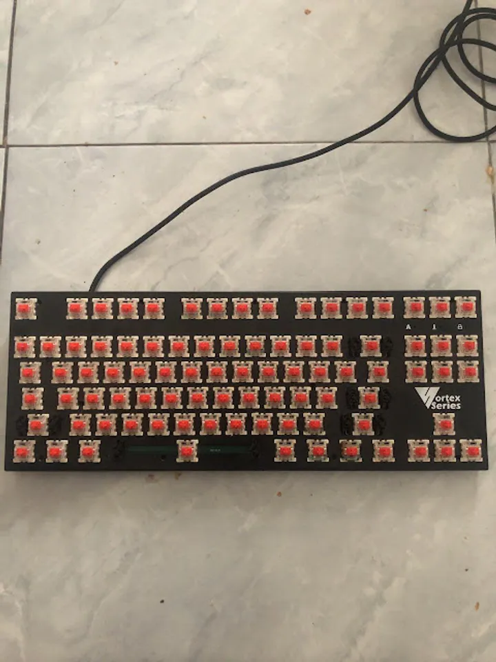 The Story of My DIY Custom Mechanical Keyboard: The Lily58 Split Keyboard